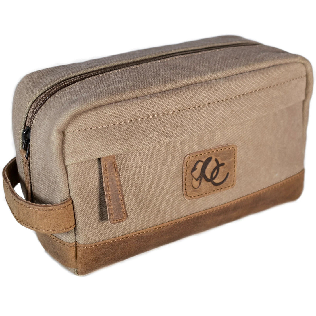 Why A Canvas Dopp Bag Is The Most Practical Travel Essential